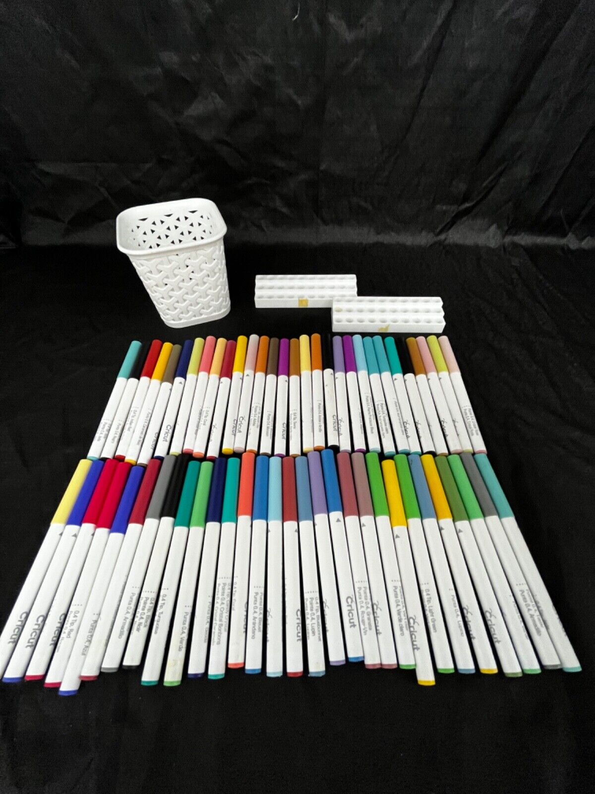 Cricket fine point pens with storage