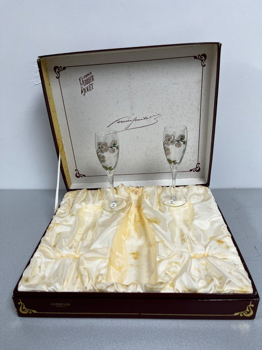 TWO PERRIER JOUET CLASSIC CHAMPAGNE FLUTES GLASSES, EXCELLENT CONDITION