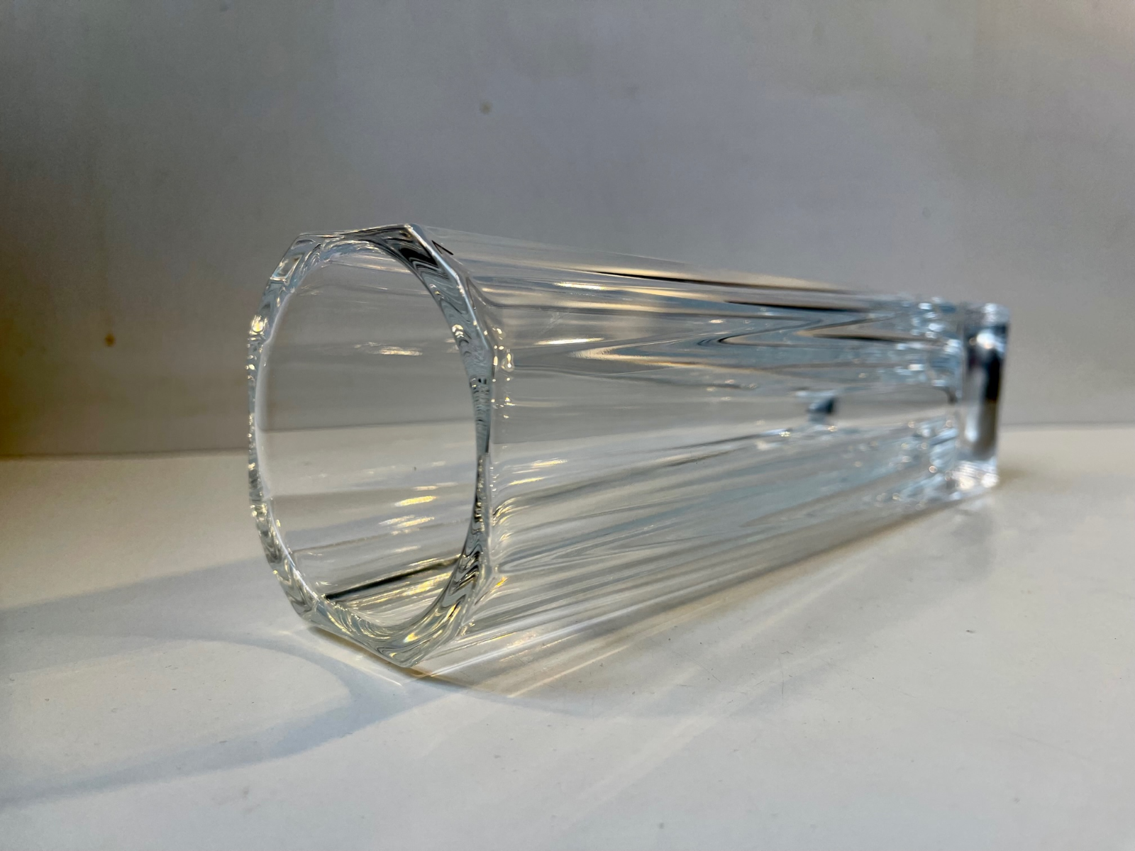 French Art Deco Cut Crystal Vase in the style of Daum, 1930s