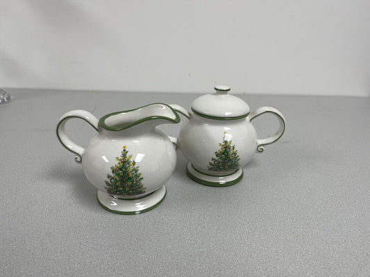 Sugar and creamer container By traditions, Holiday celebration